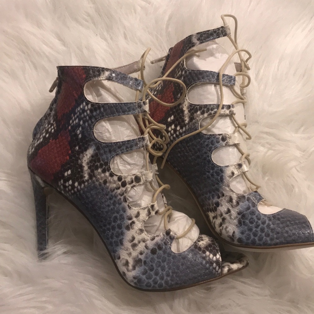 Zara sneak lace up heels